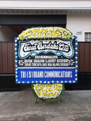 Papan Bunga Duka di Sukatali